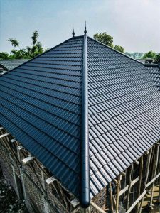 Mái tôn chóp nhọn góc cạnh sắc sảo